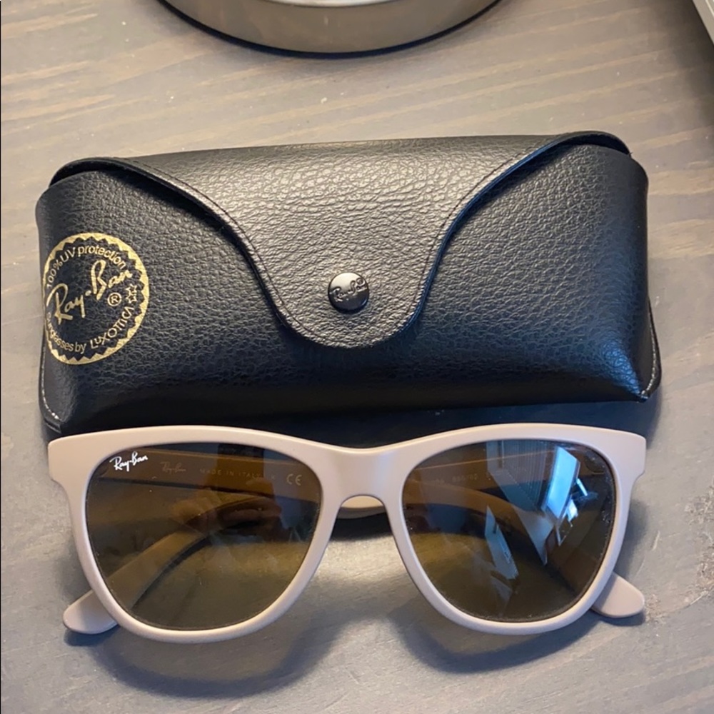 Ray-Ban Sunglasses and Case - Picture 4 of 4